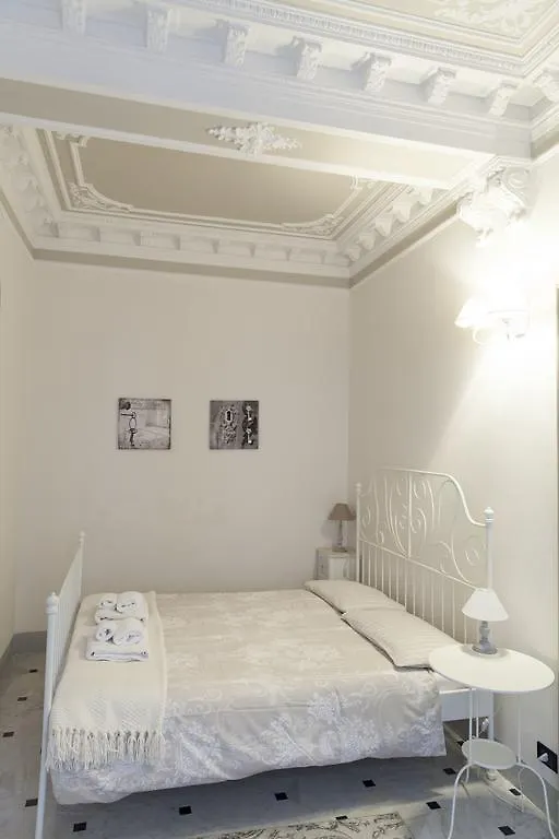 Apartament The Como Secret Garden