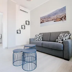 Bright - The House Of Travelers Apartamento