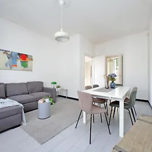 Triumph Apartamento Roma