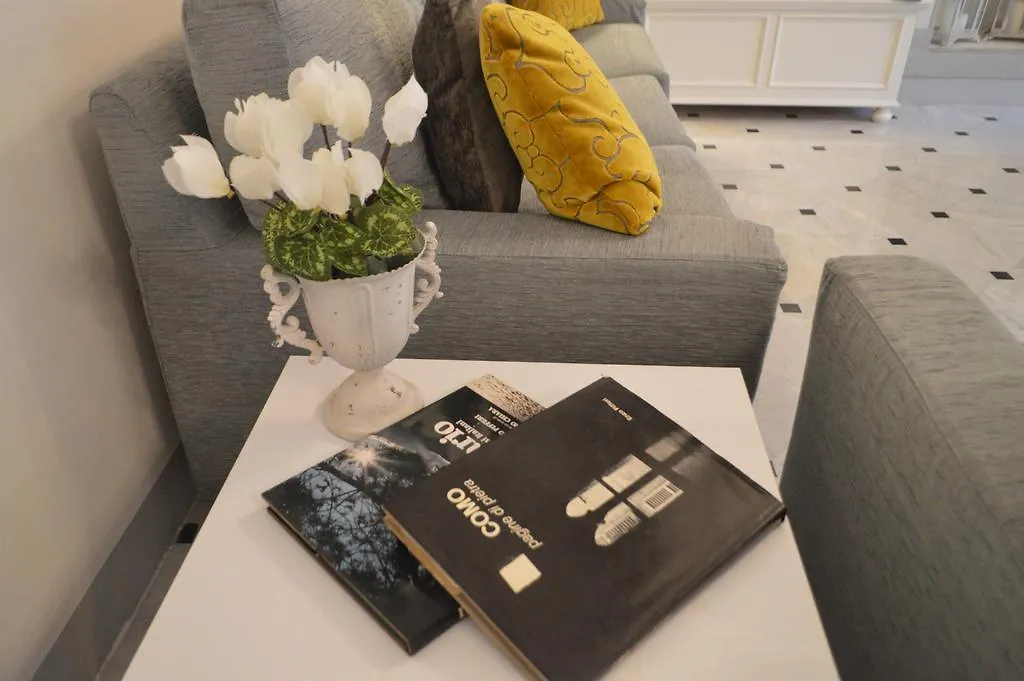 The Como Secret Garden إيطاليا
