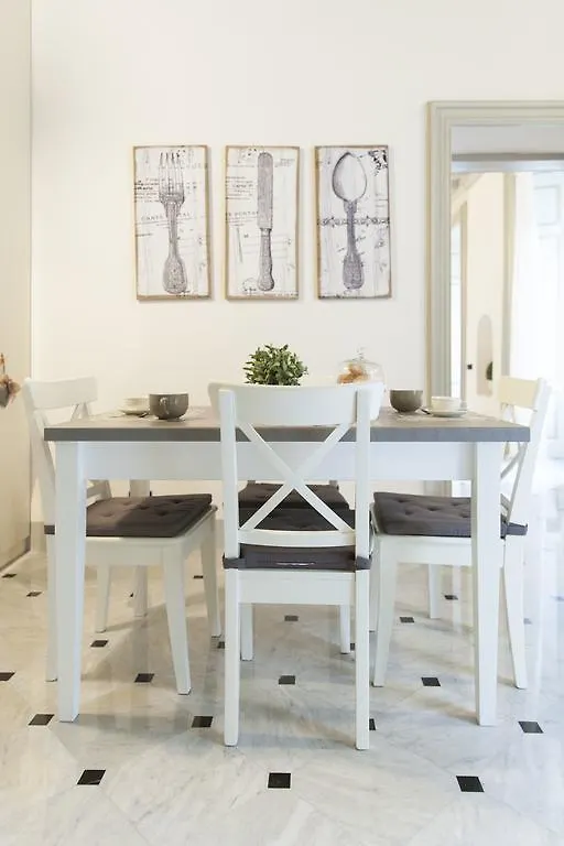 The Como Secret Garden إيطاليا
